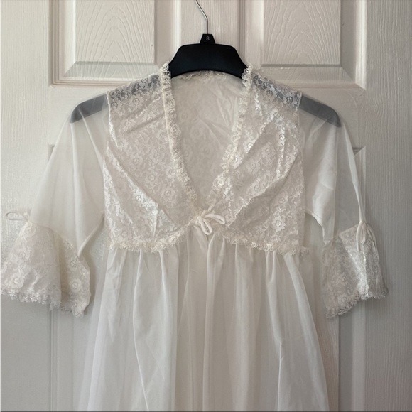 VTG Deadstock White Nylon Lace Wedding Peignoir Robe - Picture 6 of 12
